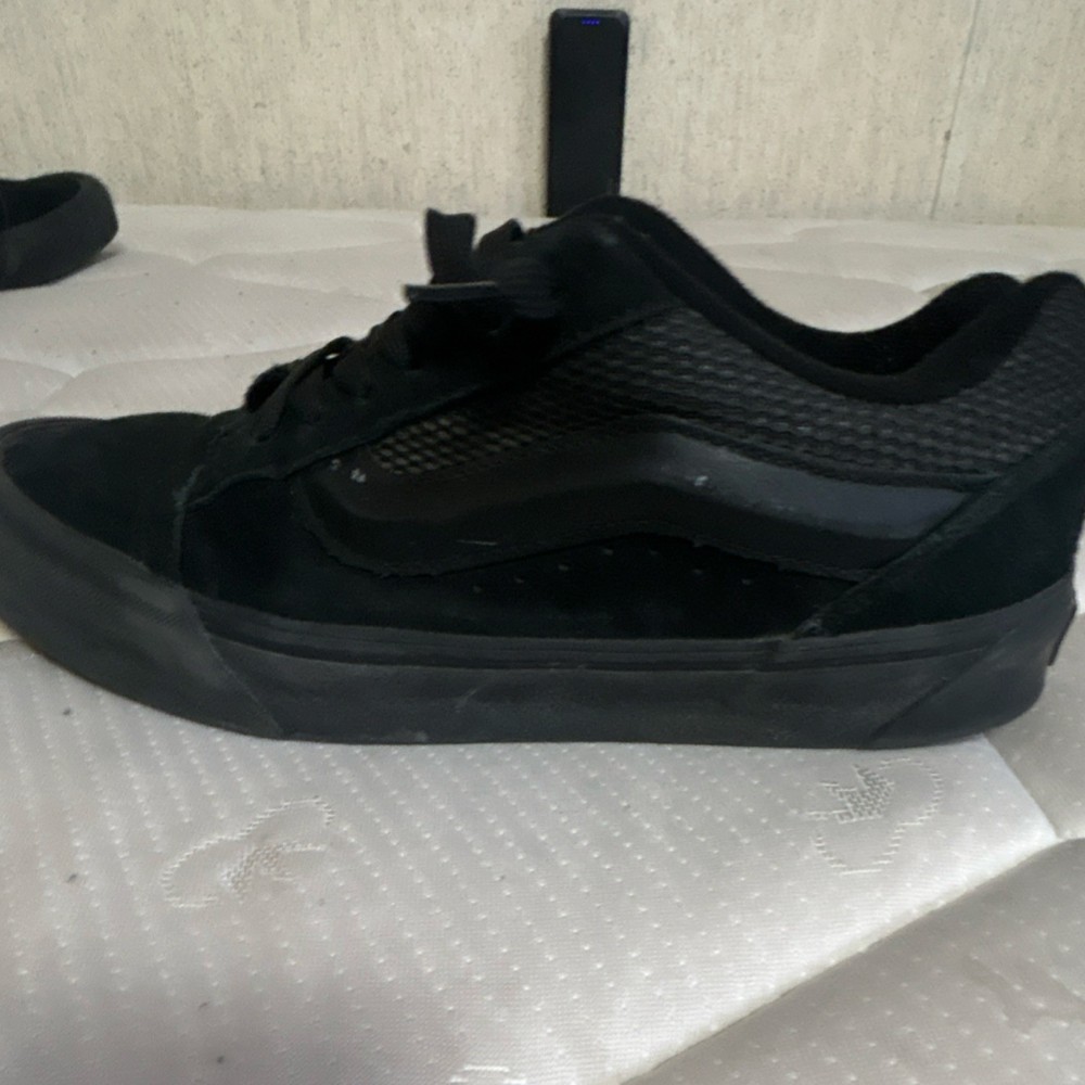 VANS Black Skateboarding Shoes