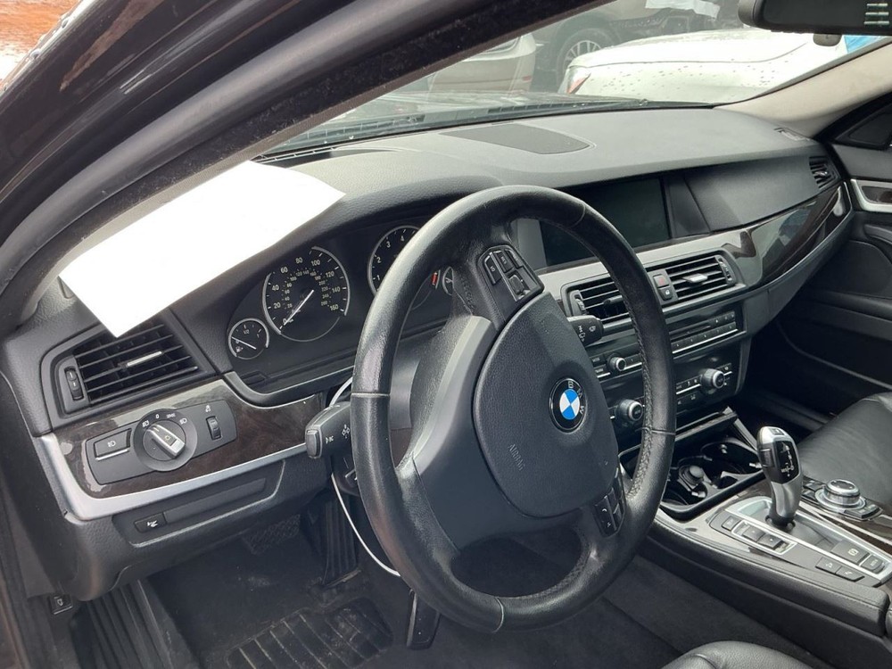 535I 2013 Glove Box 4950951