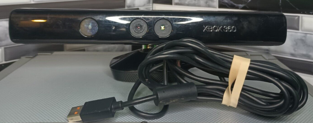 Xbox 360 Kinect Sensor Model 1414 Camera Great Condition Tested & Working