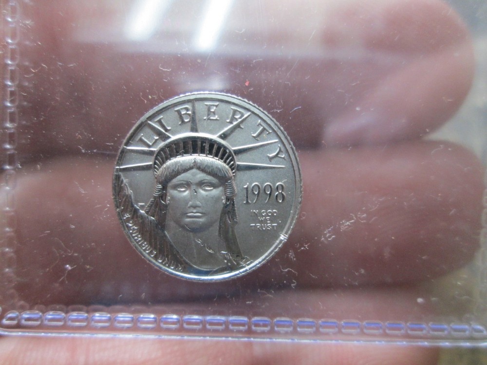 1998 $10 1/10 oz Platinum Eagle $10 UNCIRCULATED CONDITION