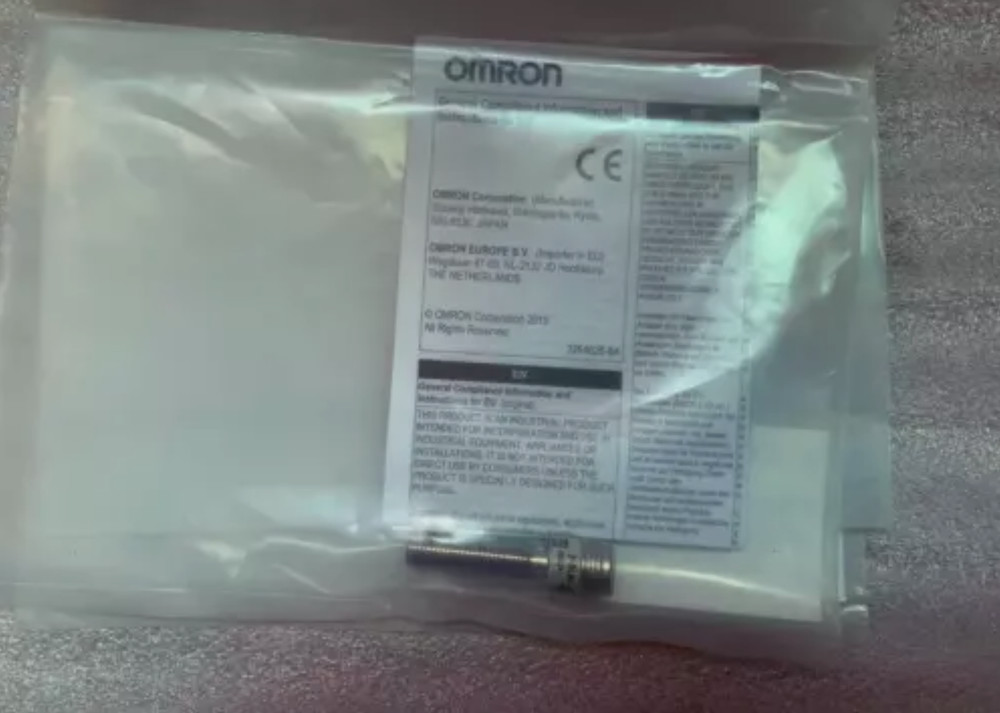 1PC Brand new For OMRON E2E-X2D1-M1 Sensor&Proximity Switch @106