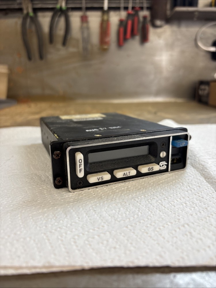 S-TEC Corporation Autopilot Pitch Control Unit