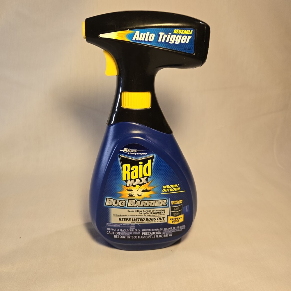 Raid Max Bug Barrier for Indoor Outdoor 30fl oz W/ Auto Trigger