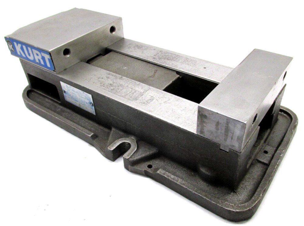 KURT ANGLOCK 6" MILLING MACHINE VISE - #D675