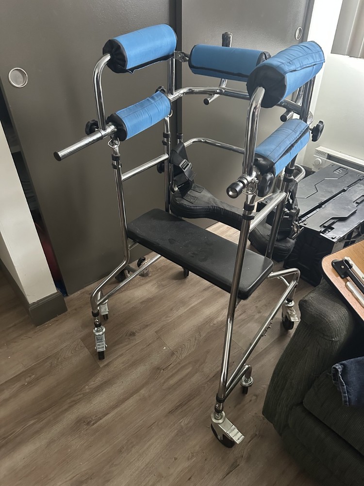 adult stand Up walker
