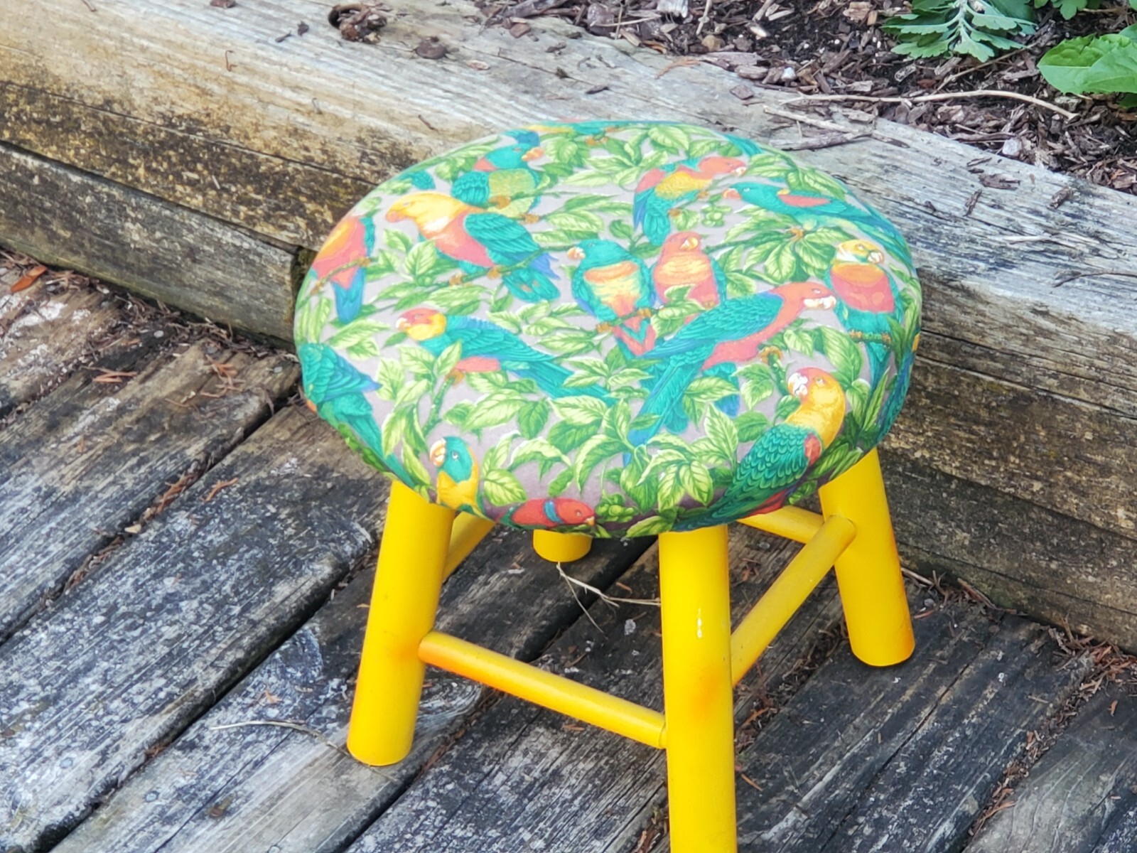 Parrot Jungle Paradise Love Birds Footstool Wood Base Colorful Hand Made As Is