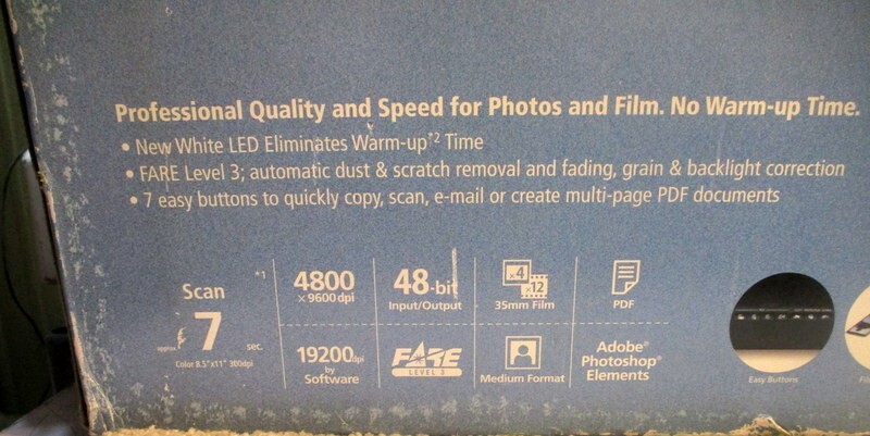 Canon CanoScan 8800F Flatbed Color Image Scanner Complete With Software & Guides