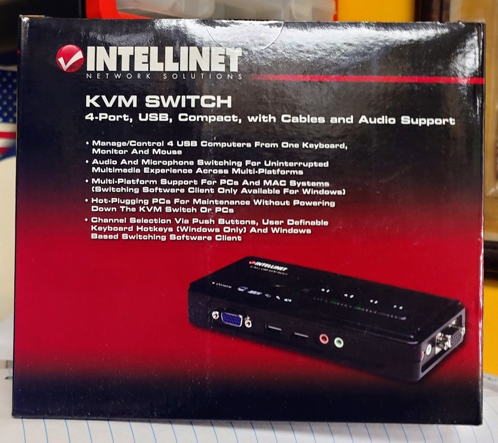 INTELLINET KVM SWITCH 4 PORT, USB, COMPACT W/ AUDIO SUPPORT, CABLES INCLUDED NEW