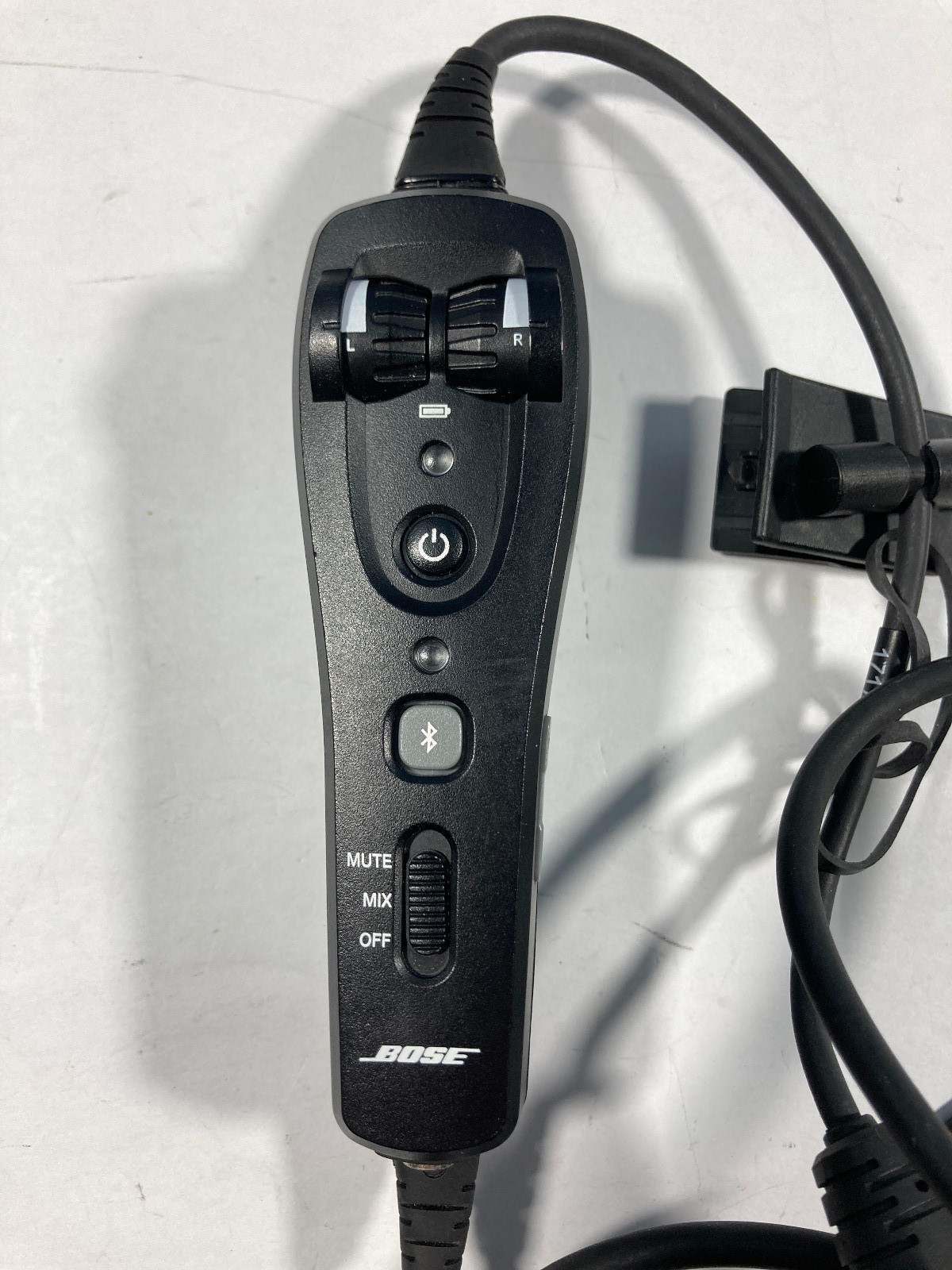 Bose A20 Aviation Headset Dual GA Plug with Bluetooth + Soft Case