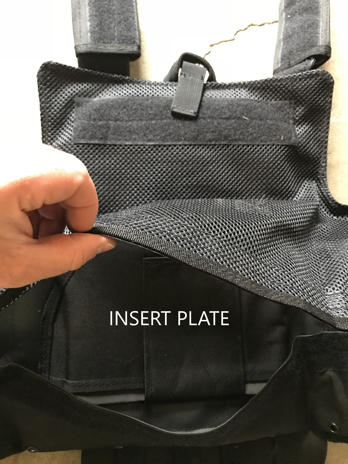 Black Tactical Vest Plate carrier w/ 2 Curved 10x12 Plates & Side Plates