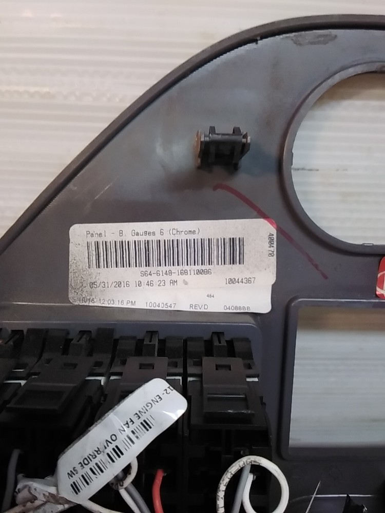 Paccar Peterbilt S64-6148-168110B6 Gauge And Switch Panel, Dash Panel