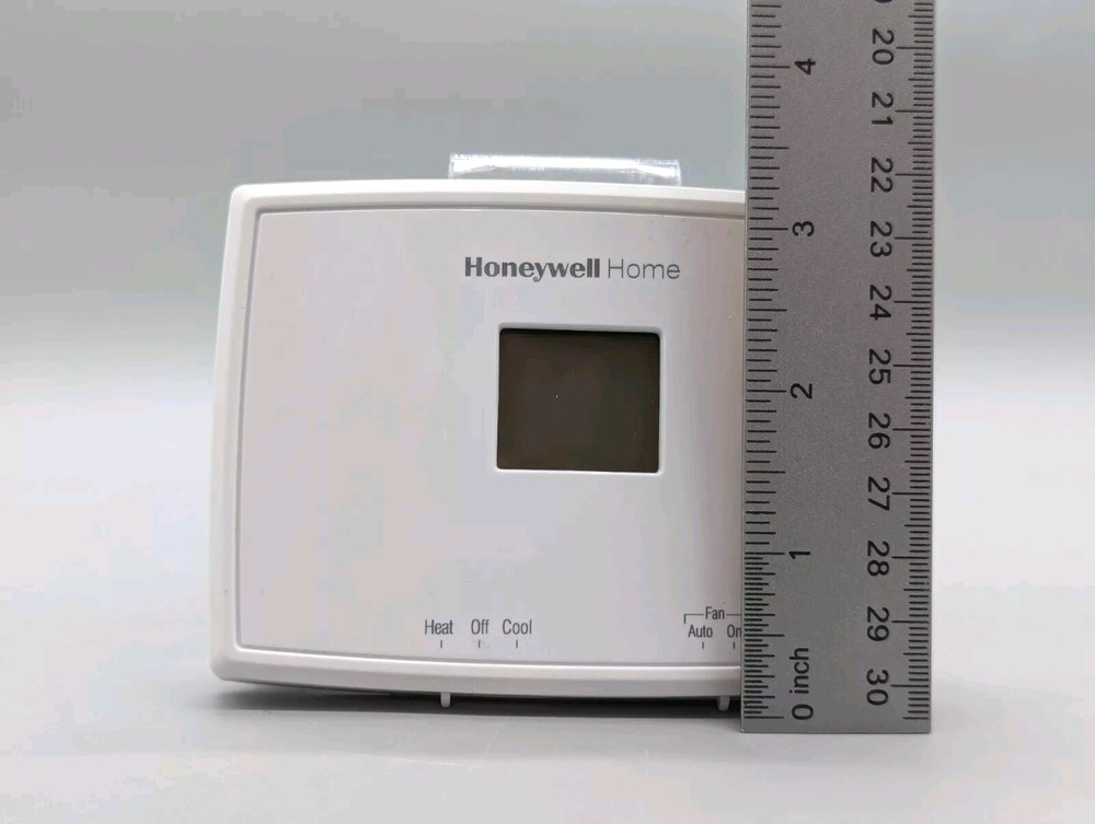 Honeywell RTH111B1024 Digital Non-Programmable Thermostat