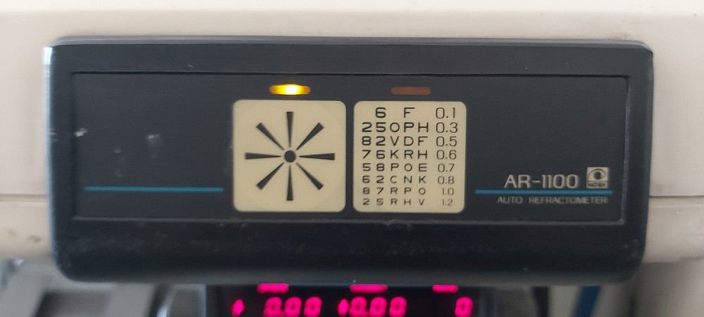 NIDEK AR-1100 Refractometer Make Offers! UPS Shipping!