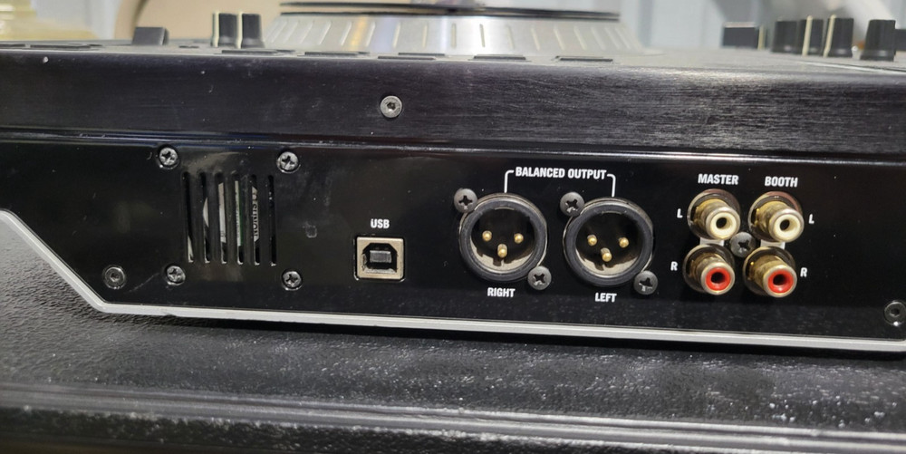 Numark NS7 DJ Controller No Cord Just DJ Controller