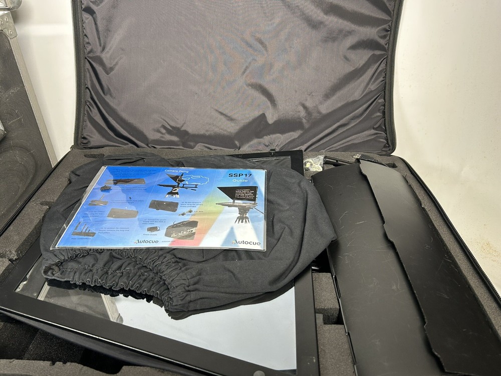 Autocue Qstart Package 17 Inch with Laptop SSP17