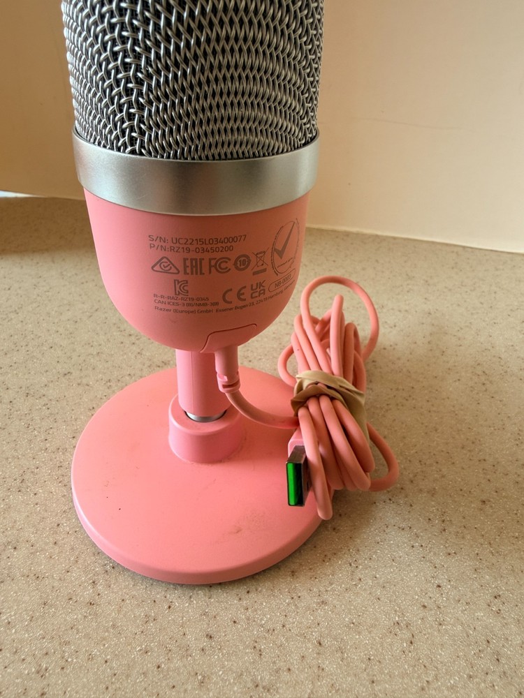 Razer Seiren Mini USB Streaming Microphone (Pink)