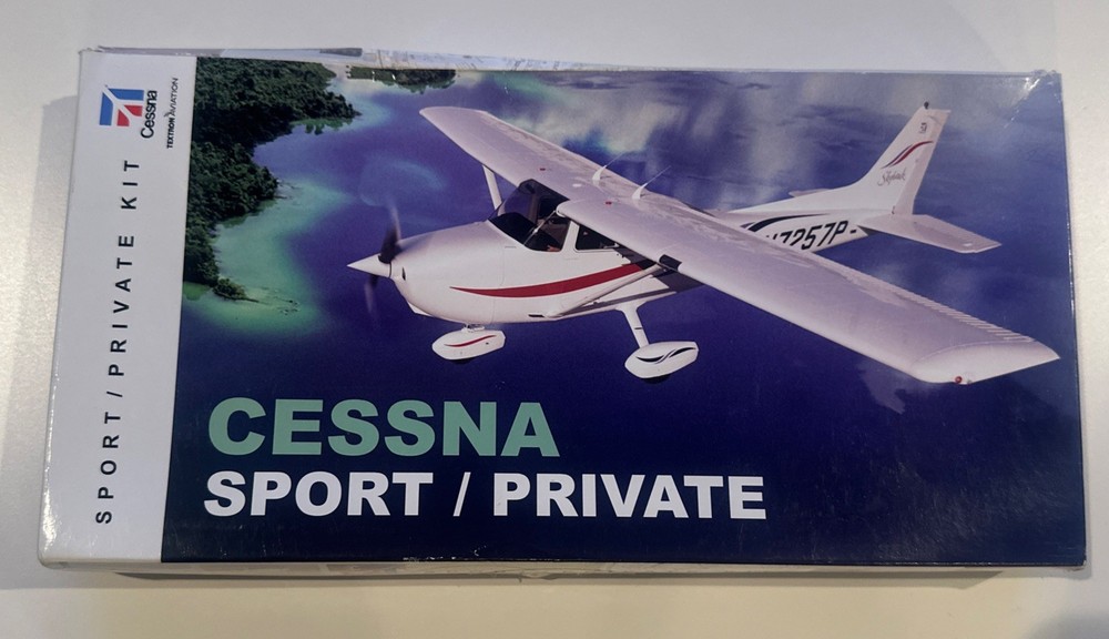 Cessna Sport/Private Pilot Kit with Logbook, Plotter, E6B & Course Access