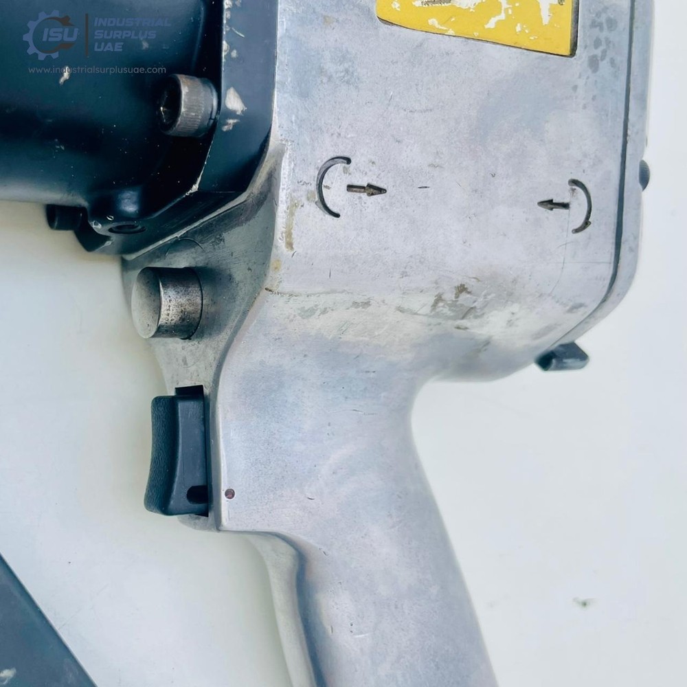 Stanley Pneumatic Impact Wrench With PSI-C Process Controller