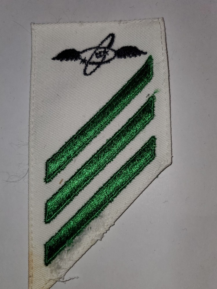WWII USN Navy Aviation Electronics Tech Seaman Rate Chevron Patch L@@K!!!