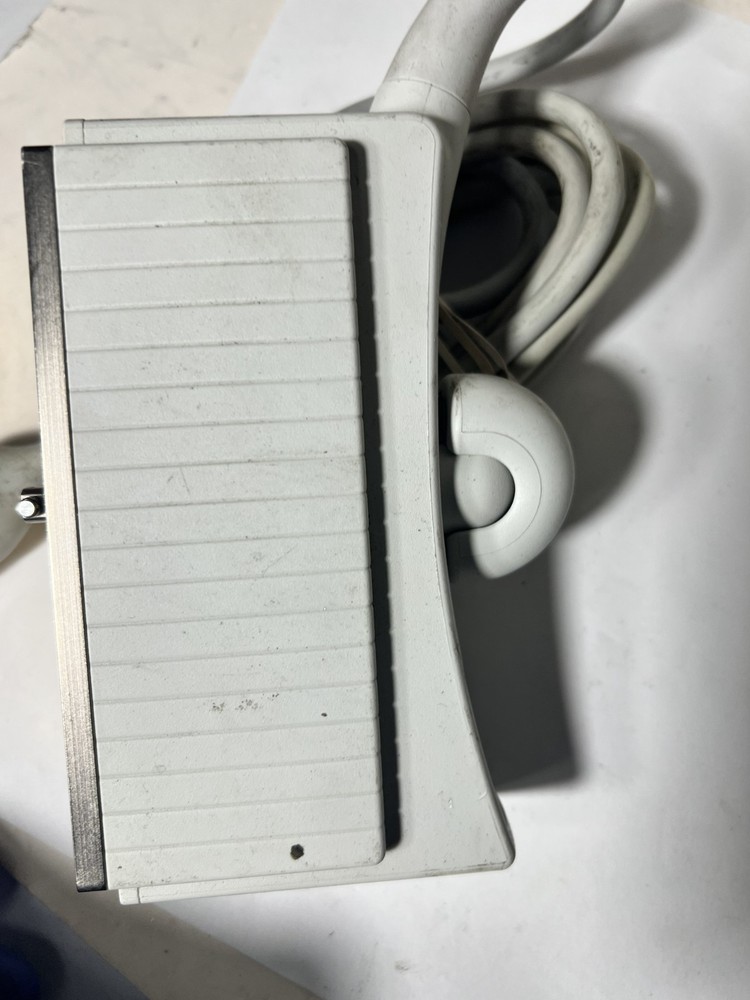 Siemens Acuson 8V3 Vector Array Ultrasound Machine Transducer Probe NICE UNIT !!