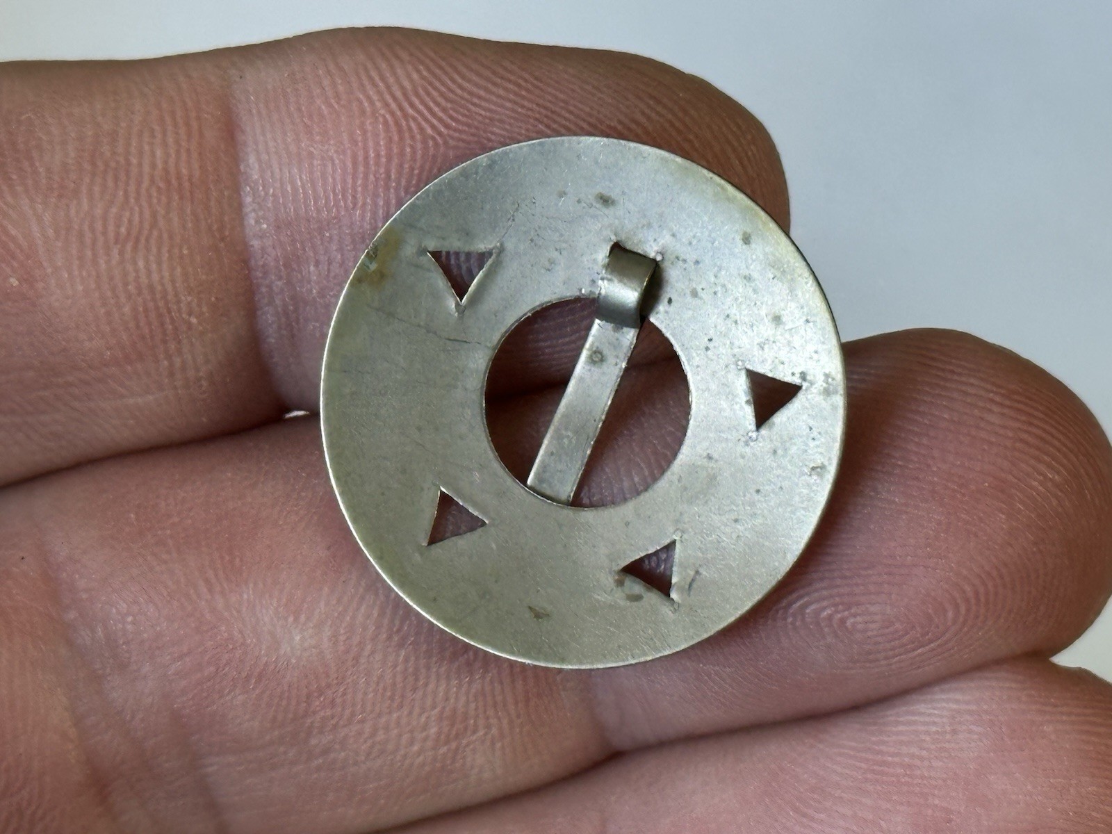 1700's SILVER FUR TRADE ERA DECORATED BROOCH ENGRAVED GORGET PIN ~ NICE EXAMPLE