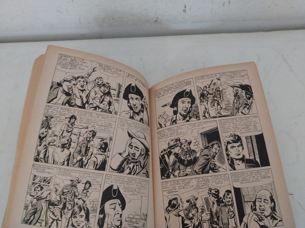 Commander Mark the Four Accomplices Comic No.71