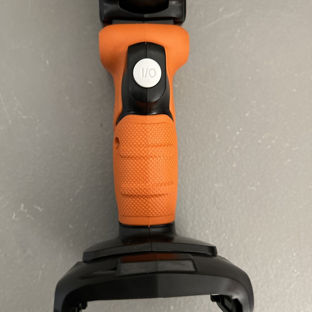 Black + Decker 12V Flashlight BCL 101- Flashlight Only/ No Batteries Included