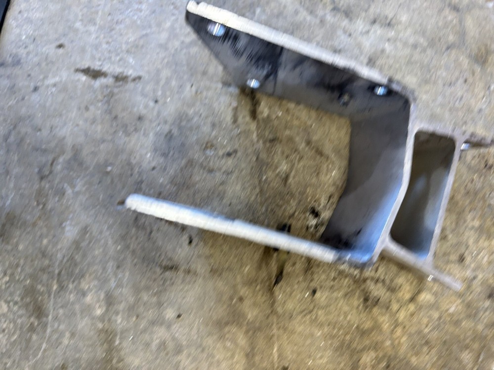 2005 - 2007 SKI DOO SUMMIT 1000 HIGHMARK OEM STEERING STEM HOLDER BRACKET