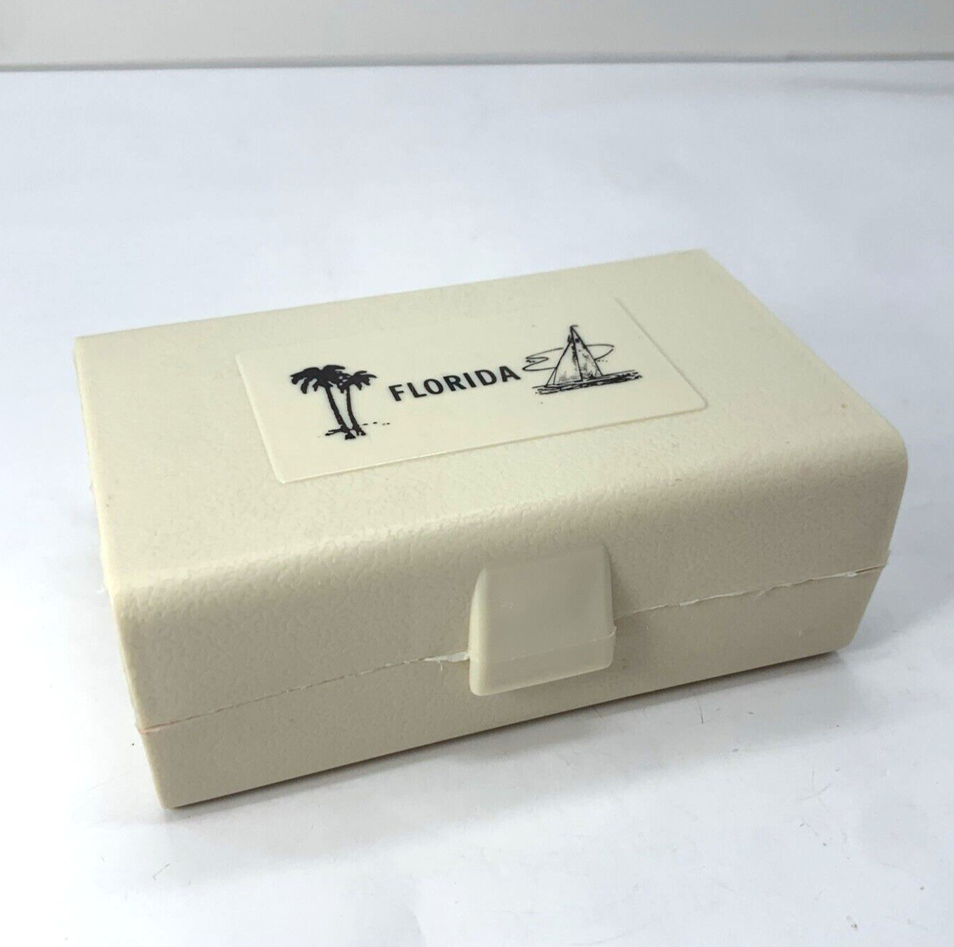 Florida Souvenir Plastic Soap Holder Travel Case Vintage Bathroom Accessory