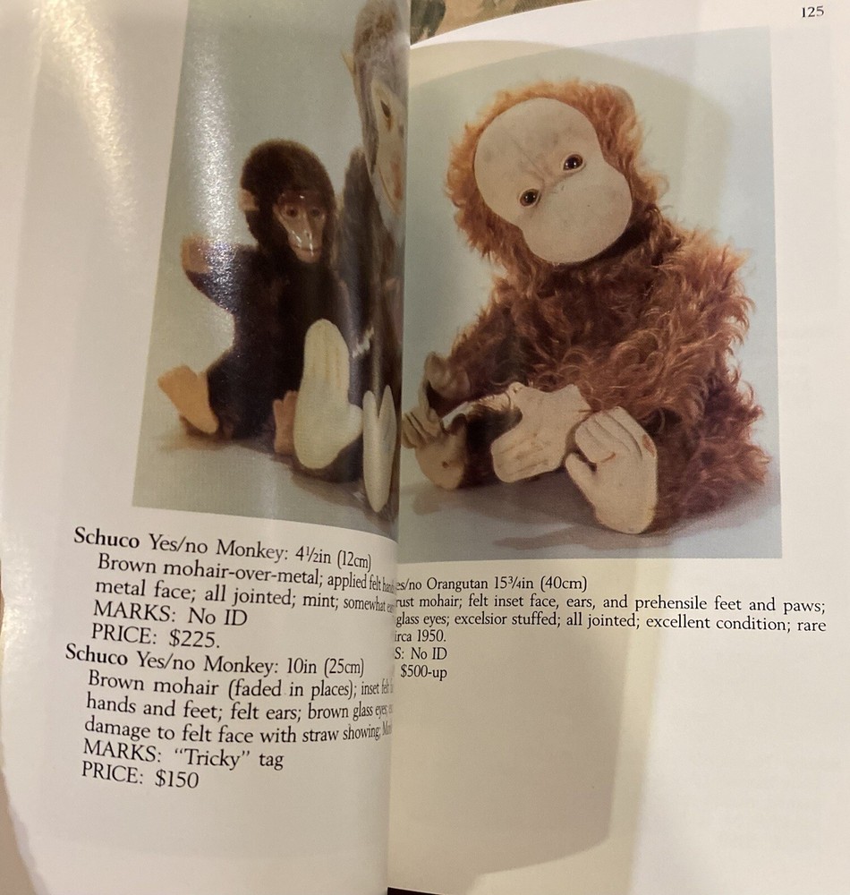 Colectible German Animals Value Guide Book