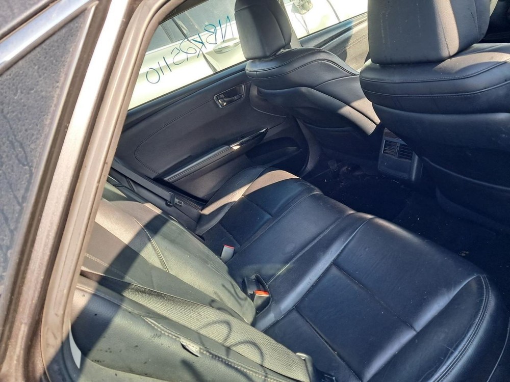 AVALON 2013 Glove Box 4875238