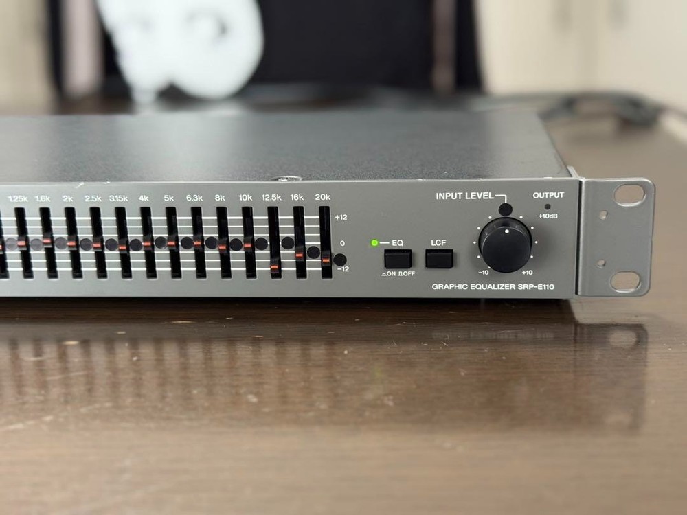 SONY GRAPHIC EQUALIZER SRP-E110