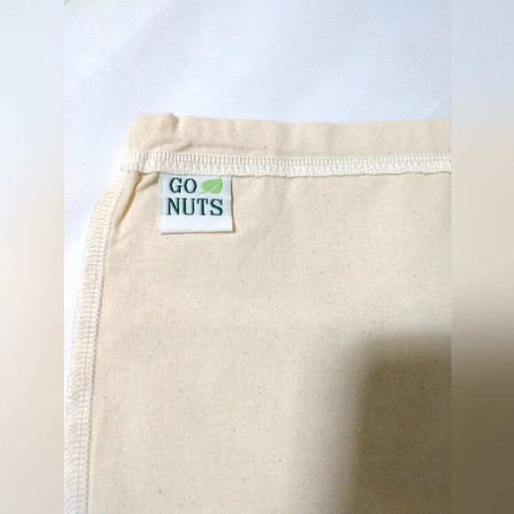 ONE NEW GO NUTS Milk Bag Drawstring