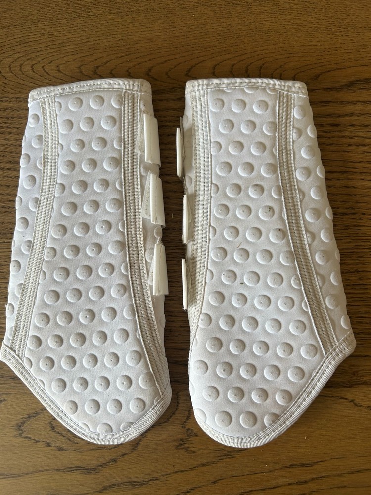 Equilibrium Original Stretch & Flex Flatwork Leg Wraps- White, Large