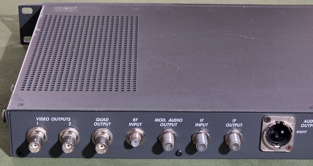 Videotek DM-154 Demodulator | Rack Mounted | Good Working Condition