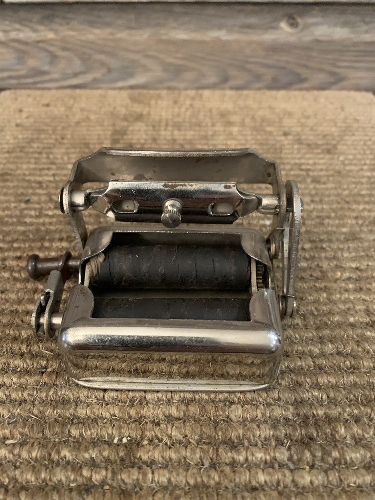 Vintage Kanner’s Dubeledge Stropper Double Edge Stropper