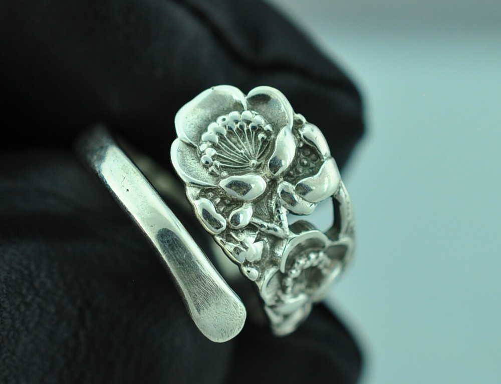 Dainty Solid 950 Sterling Silver Plum Flower Floral Adjustable Spoon Ring