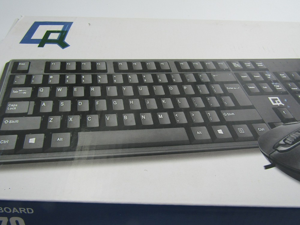 QR-70 Wired Keyboard & USB Optical Mouse