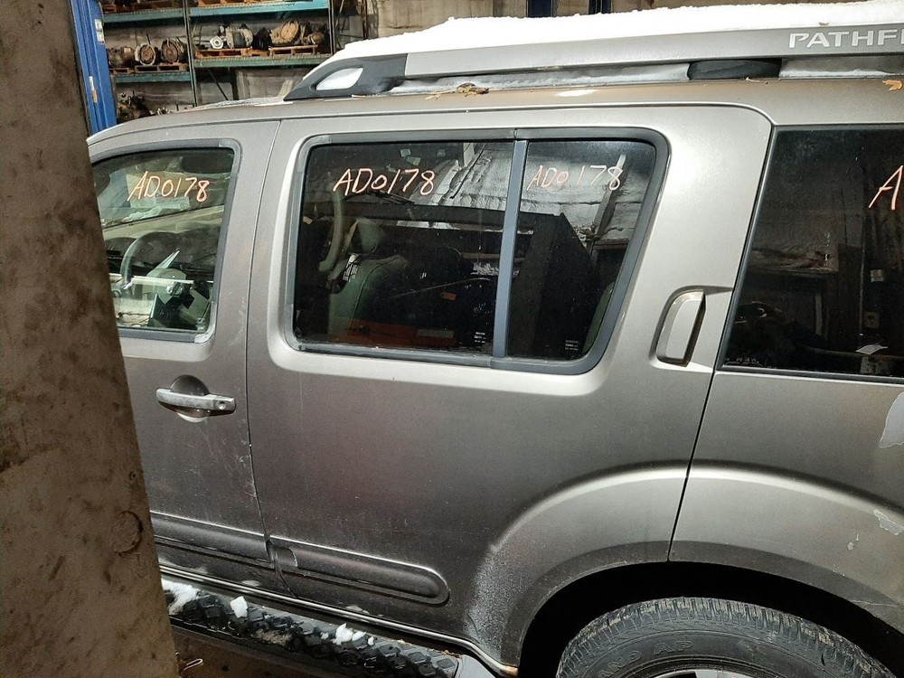 PATHFINDR 2005 High Mounted Stop Light 1075876