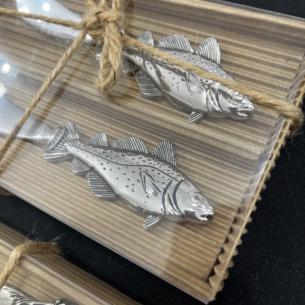 Ruff Hewn New Decorative Fish & Moose Spreaders