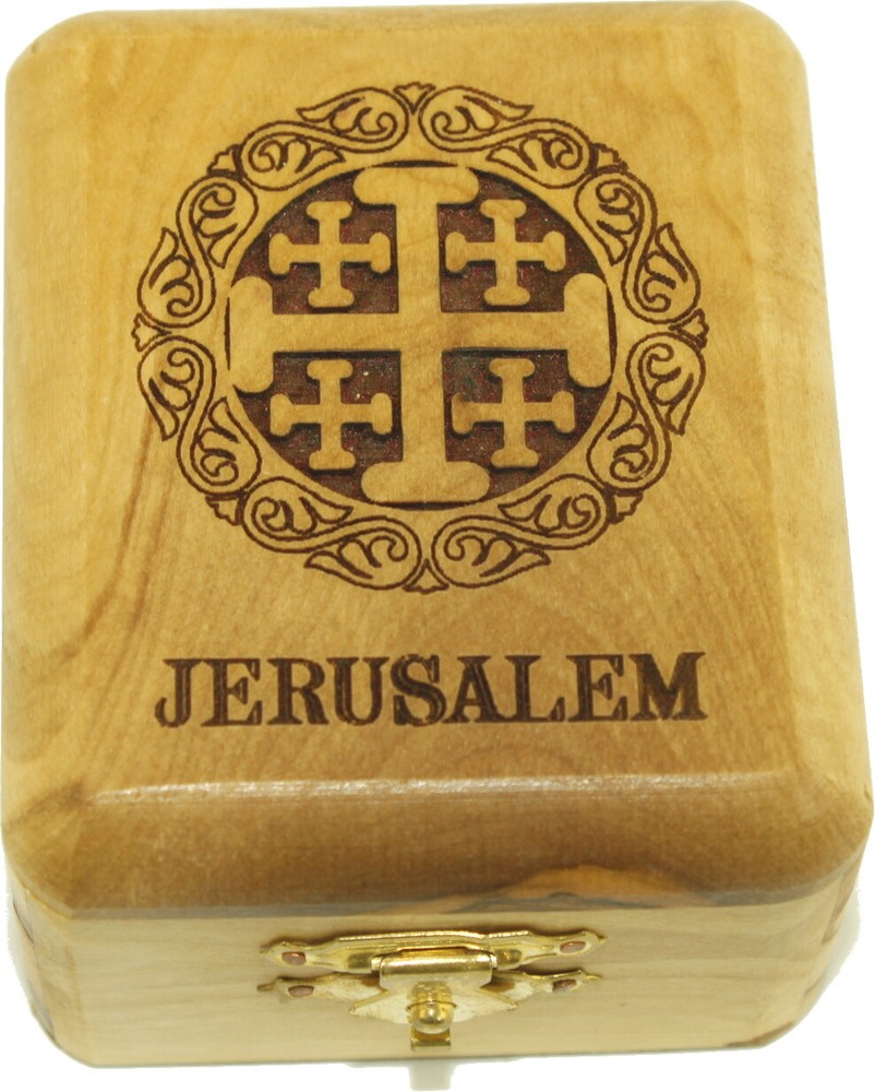 Olive Wood Box with the Jerusalem Cross (1.4"H)