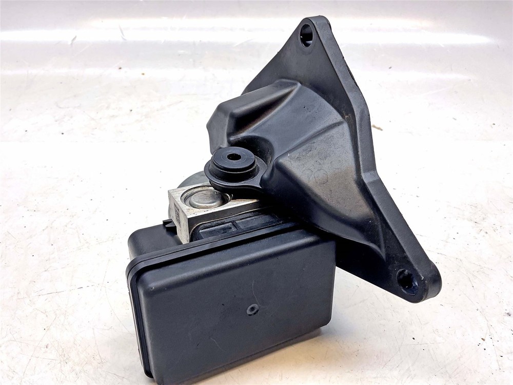 2015-2018 Ducati 1299 Panigale S ABS Pump