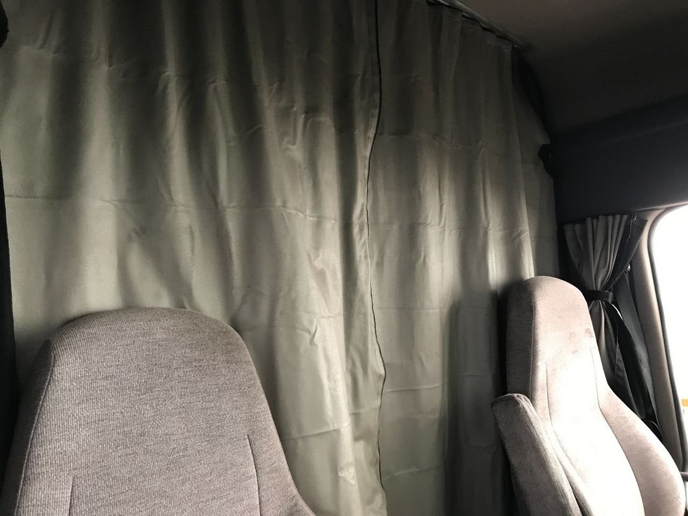 Freightliner CASCADIA GREY SLEEPER OPENING Interior Curtain - Used