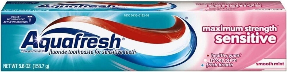 Aquafresh Maximum Strength Sensitive + Gentle Whitening Toothpaste, Smooth...