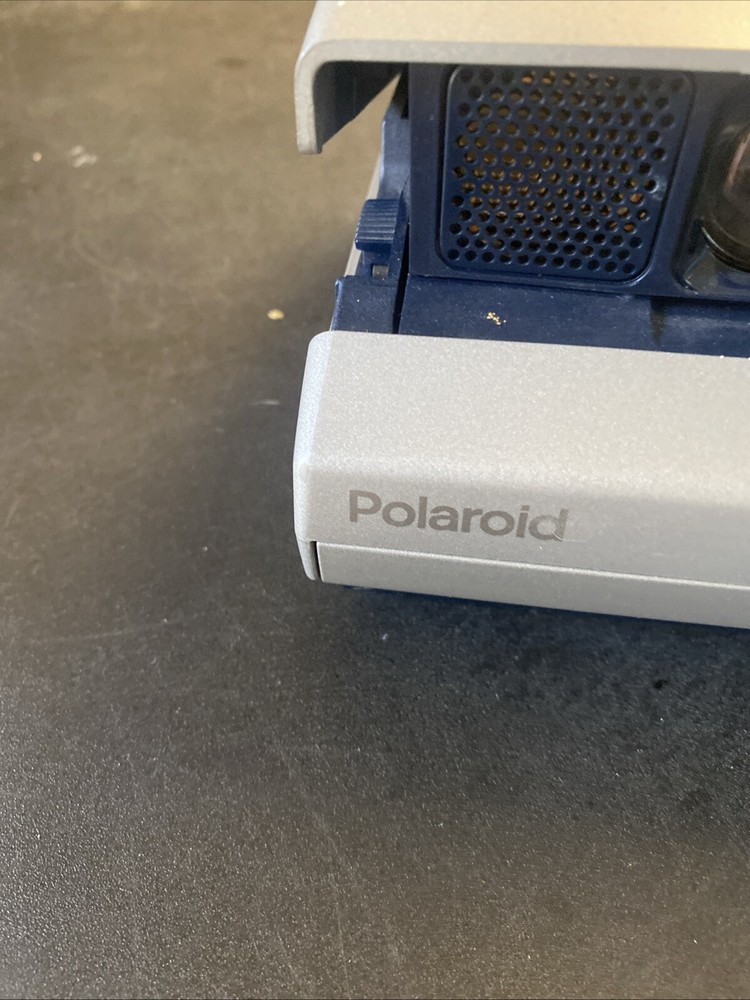 Polaroid Camera 1200 SI