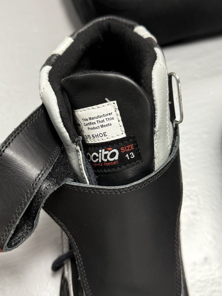 Velocita Racing Shoes