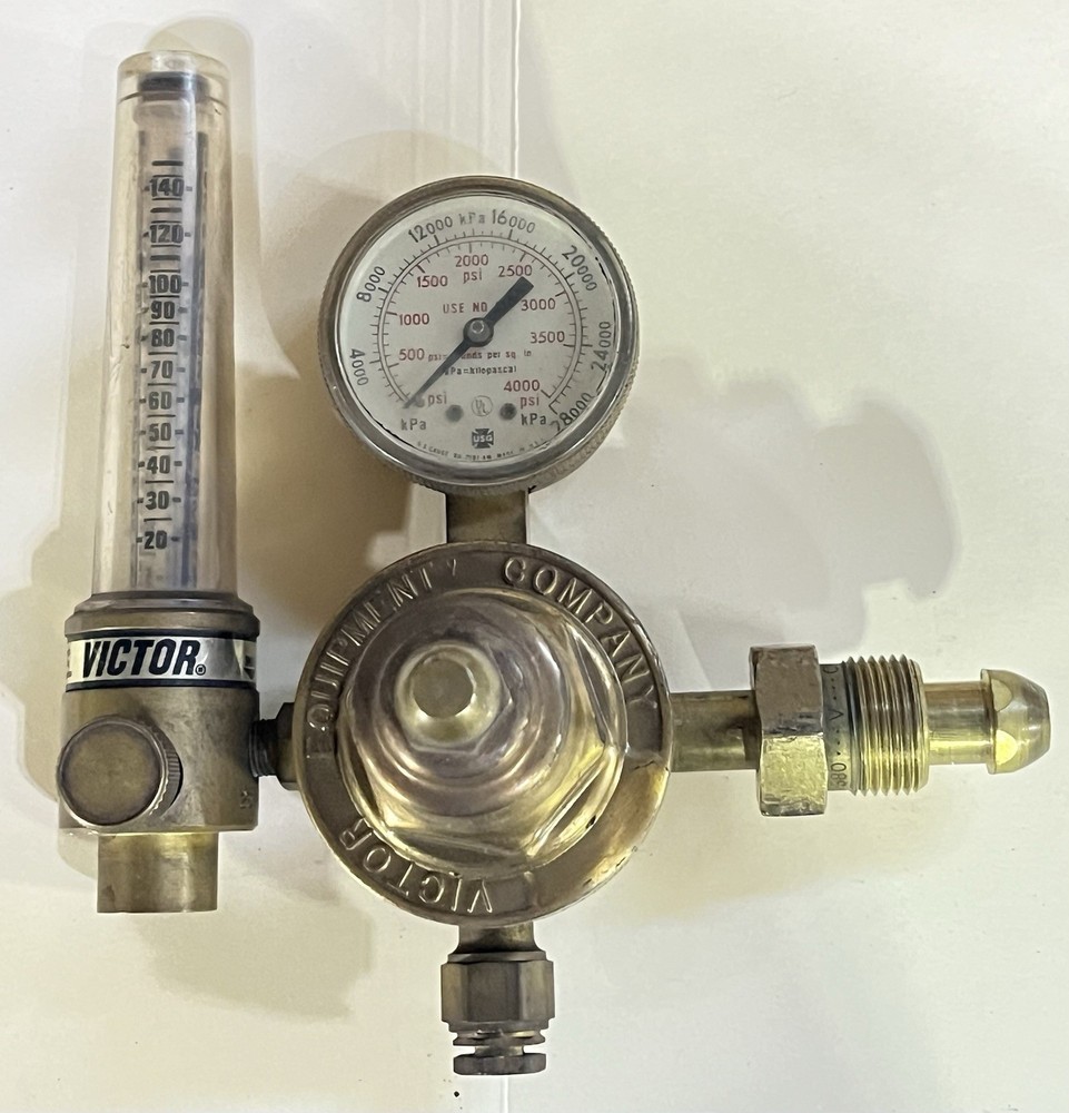 Victor Flow meter FM 372 LT USED