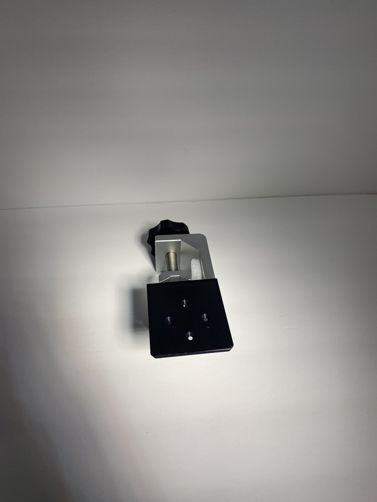 Medfusion 3500 Fixed Pole Clamp.