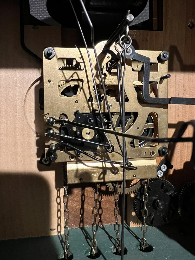 Vintage 1 day cuckoo clock