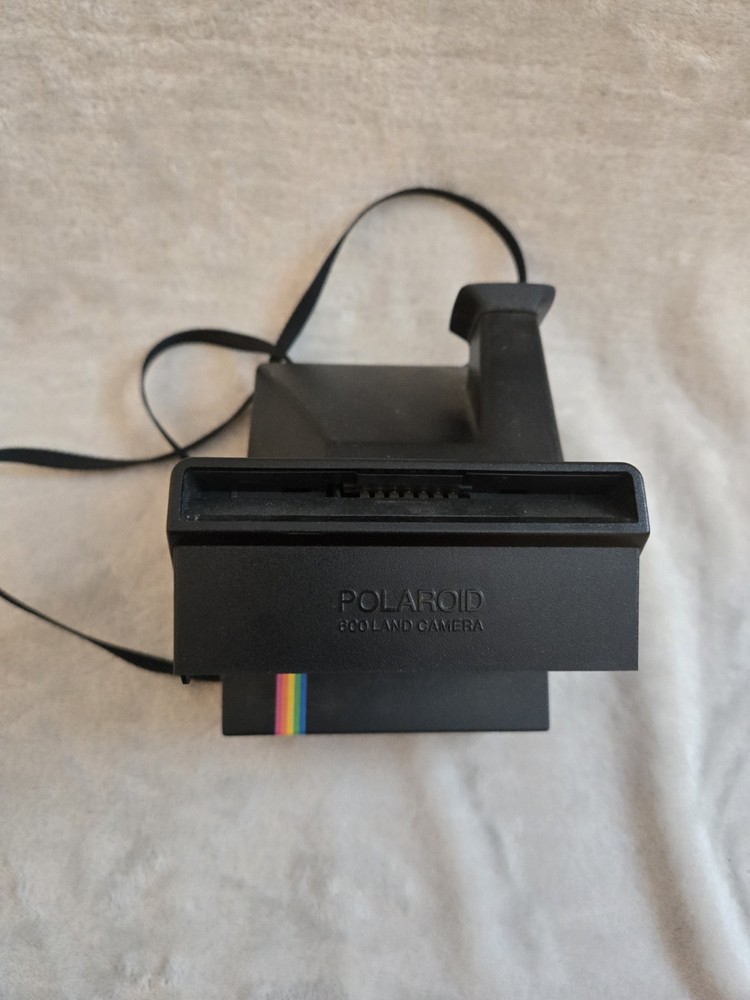 Polaroid One Step 600 Land Camera USED-UNTESTED